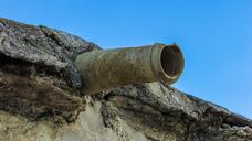 pottery-drainpipe-gutter-old-roof-1220825.jpg