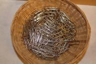 paperclip-basket-metal-480643.jpg