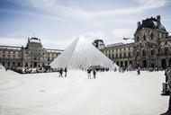 Louvre_Pyramid_in_Paris.jpg