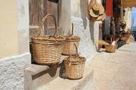 basket-straw-basket-stairs-holiday-963956.jpg