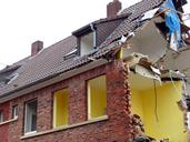 crash-demolition-home-city-block-549661.jpg