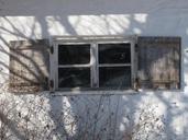 window-farmhouse-antique-649046.jpg