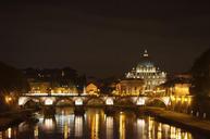 st-peter-s-basilica-night-photography-741690.jpg