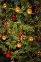 christmas-ornaments-seasons-winter-82927.jpg