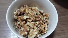 walnut-food-cooking-ingredients-264477.jpg