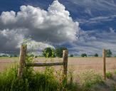 fence-farmland-clouds-cumulus-sky-166536.jpg