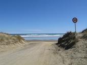 ninety-miles-beach-beach-sand-964697.jpg