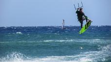 kite-surf-surfer-acrobatic-surfing-1235026.jpg