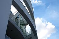 architecture-modern-contrast-ulm-1666866.jpg