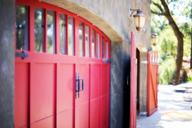 garage-door-door-barn-coach-doors-553458.jpg