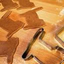 gingerbread-rear-baking-advent-1076363.jpg