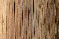 texture-wood-grain-post-vertical-1102085.jpg