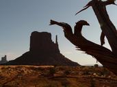 monument-valley-towers-rocky-towers-4892.jpg