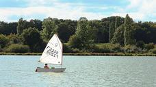 ponds-navigation-boat-sailing-432868.jpg