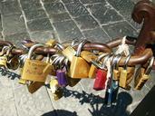 hair-padlocks-string-86788.jpg