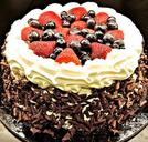 chocolate-layer-cake-882524.jpg