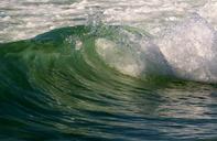 wave-spray-sea-ocean-beach-coast-929095.jpg