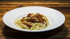 spaghetti-pasta-food-noodles-plate-241424.jpg