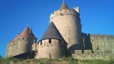 carcassonne-castle-ancient-torrent-522048.jpg