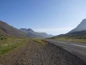 iceland-landscape-road-away-334254.jpg