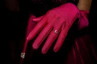 hand-ring-sleeve-rosa-556775.jpg