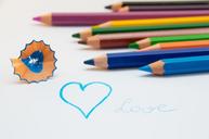 colored-pencils-draw-color-pens-1609923.jpg