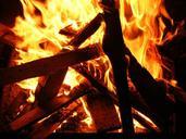 barbecue-bbq-coals-fire-glowing-88323.jpg