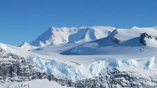 ellsworth-mountain-range-antarctica-1245339.jpg