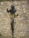 wall-pass-man-standing-montmartre-603961.jpg