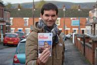 travel-guide-tourist-man-belfast-544430.jpg