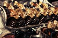 cylinders-engine-oil-machine-569151.jpg