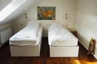 bedroom-beds-sleeping-iceland-413706.jpg