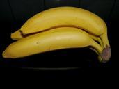 banana-yellow-fruit-food-reflect-184769.jpg