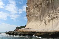 rock-new-zealand-sea-nature-1593043.jpg