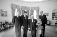 President_John_F._Kennedy_with_Vice_President_Lyndon_B._Johnson,_Senator_Hubert_Humphrey_(Minnesota),_and_Guests.jpg