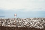 speed-limit-rocks-ocean-sea-water-698893.jpg