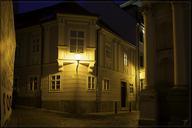 street-light-lamp-city-484817.jpg