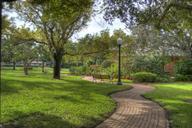 plantation-walk-sidewalk-park-732310.jpg