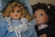 porcelain-dolls-toy-vintage-girl-644780.jpg