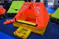 life-raft-lifeboat-inflatable-dingy-241788.jpg