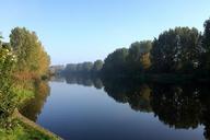 pond-fall-nature-water-landscape-472737.jpg