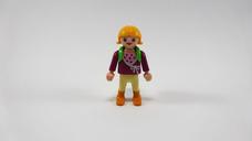 child-backpack-blond-toys-1153101.jpg