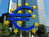 euro-currency-finance-europe-165852.jpg