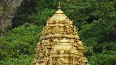 dome-temple-batu-caves-malaysia-373286.jpg