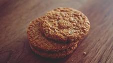 cookies-snack-food-dessert-sweet-690037.jpg