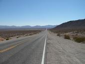 usa-death-valley-street-road-226777.jpg