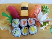 sushi-asia-fish-rice-food-142579.jpg