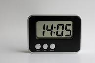 clock-alarm-clock-brick-clock-face-997589.jpg