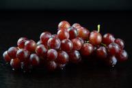 grapes-fruit-fresh-healthy-organic-933474.jpg