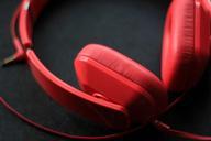 headphones-music-entertainment-592196.jpg